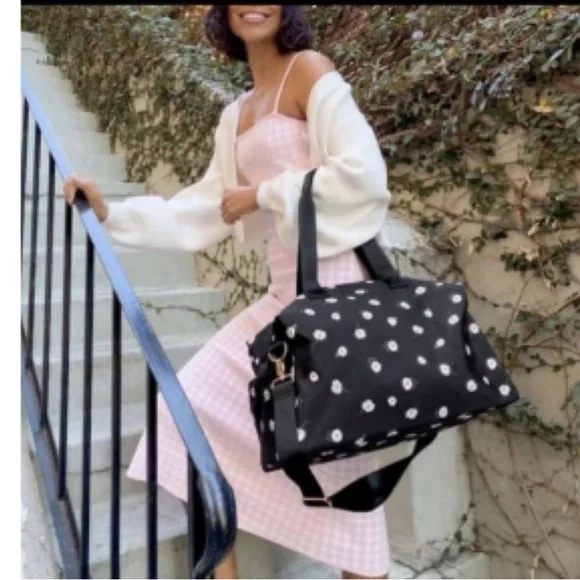 Alice + Olivia Black Daisy Print Travel Weekender Duffle Bag 🌼 - Picture 11 of 14